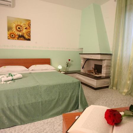 A Casa Di Giordy Bed and Breakfast Castro  Esterno foto